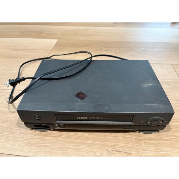 Vintage RCA VR623HF VCR 4-Head Hi-Fi VHS Player Recorder Black Tested - Picture 2 of 12